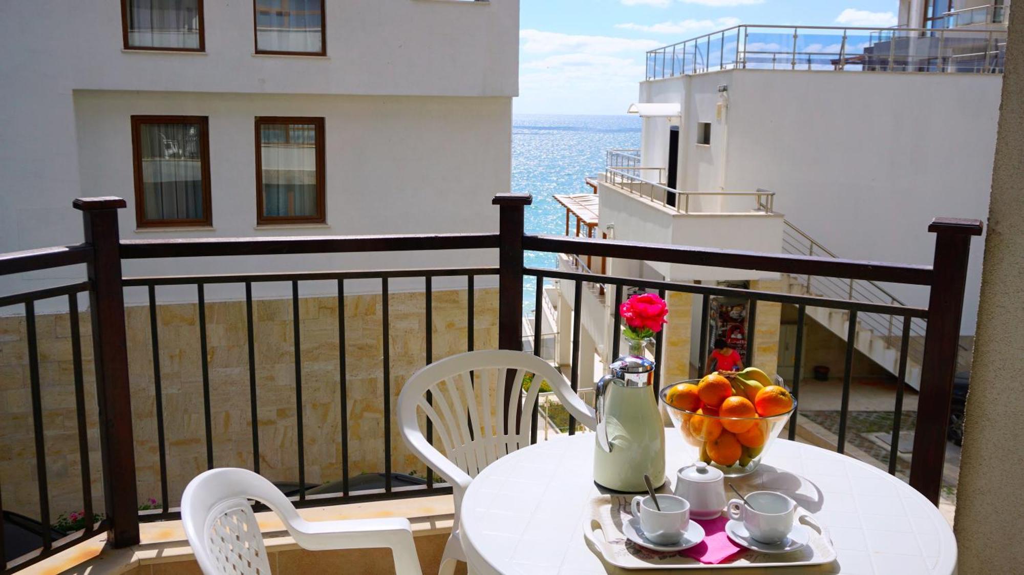 Byala Vista D - виста бийч апартментс д Byala (Varna)